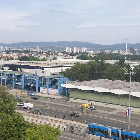 Apartman Lana ,Froudeova Ulica 3 Nasuprot Zg Velesajma Διαμέρισμα Ζάγκρεμπ Εξωτερικό φωτογραφία
