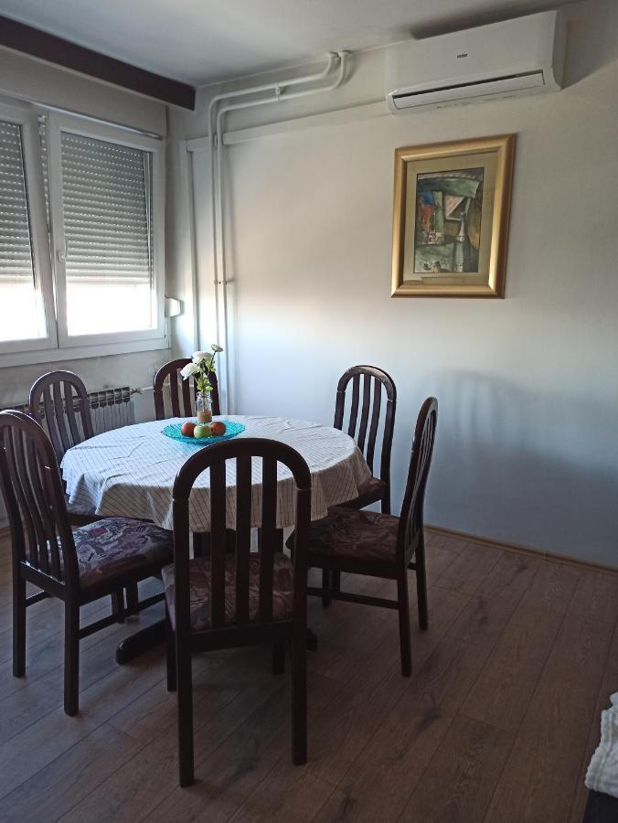 Apartman Lana ,Froudeova Ulica 3 Nasuprot Zg Velesajma Διαμέρισμα Ζάγκρεμπ Εξωτερικό φωτογραφία